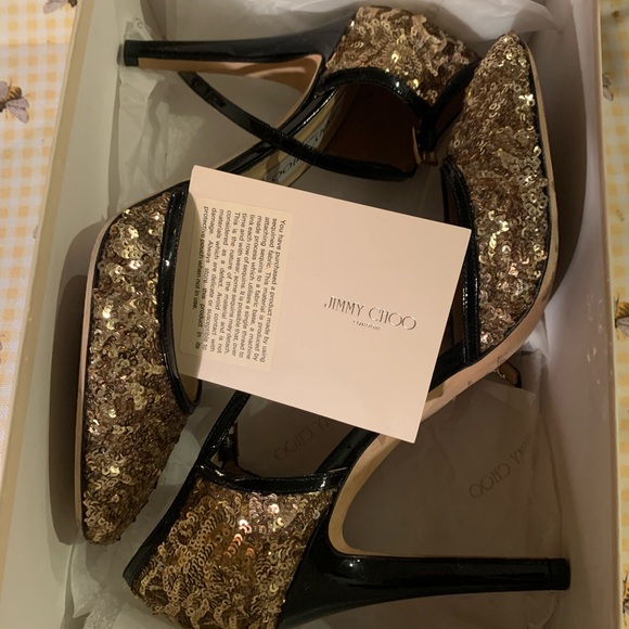 Gold sequins pumps from Jimmy! - Picture 2 of 7